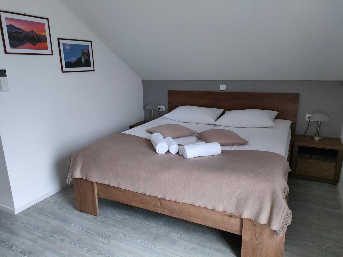 Apartments & Rooms Aleksandra Μπλεντ Εξωτερικό φωτογραφία