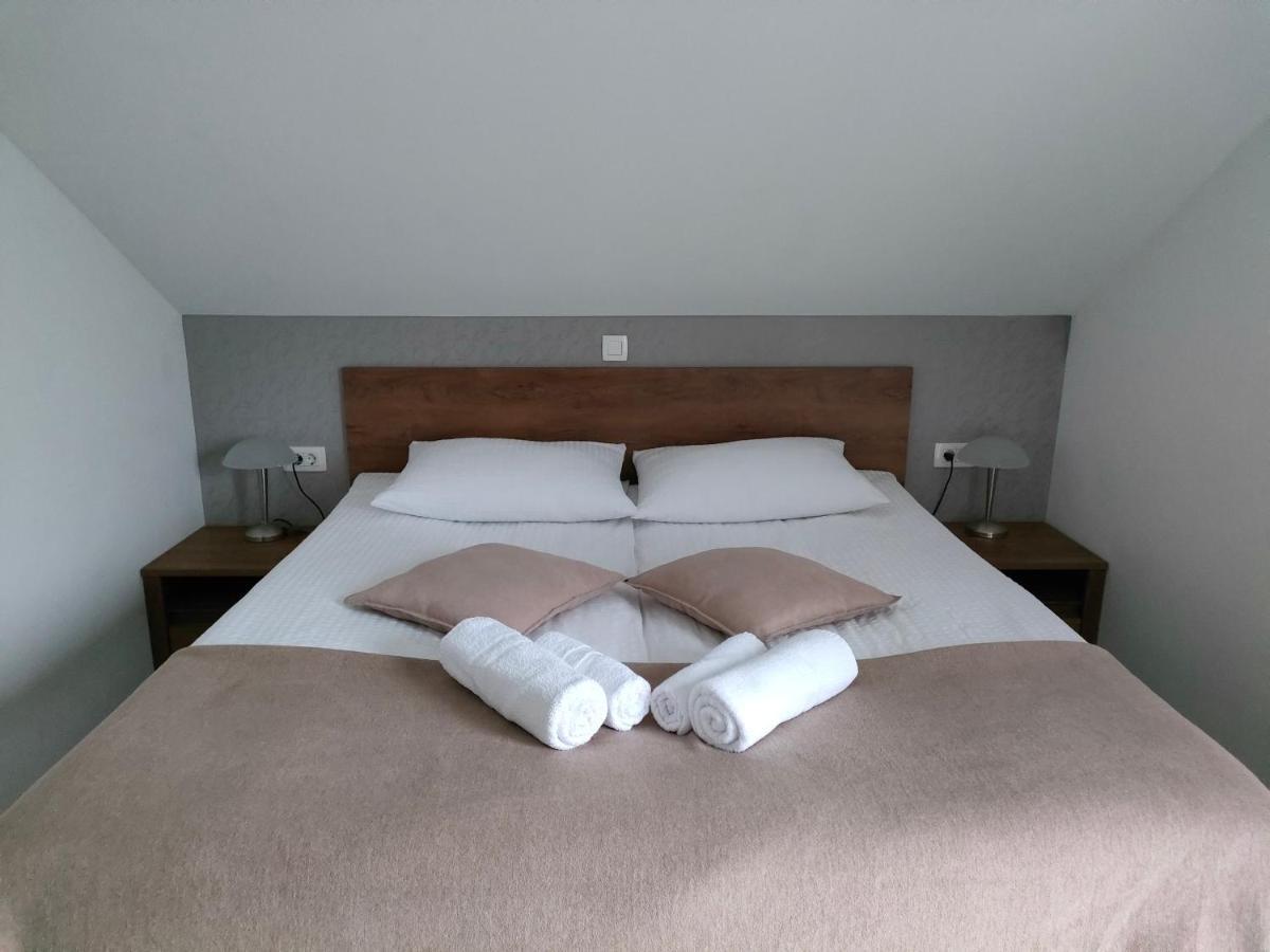 Apartments & Rooms Aleksandra Μπλεντ Εξωτερικό φωτογραφία