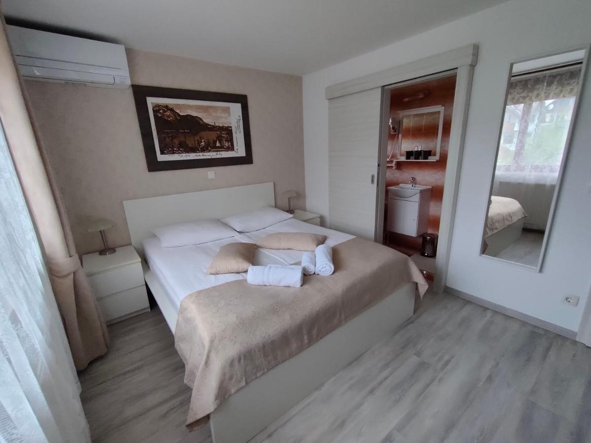 Apartments & Rooms Aleksandra Μπλεντ Εξωτερικό φωτογραφία