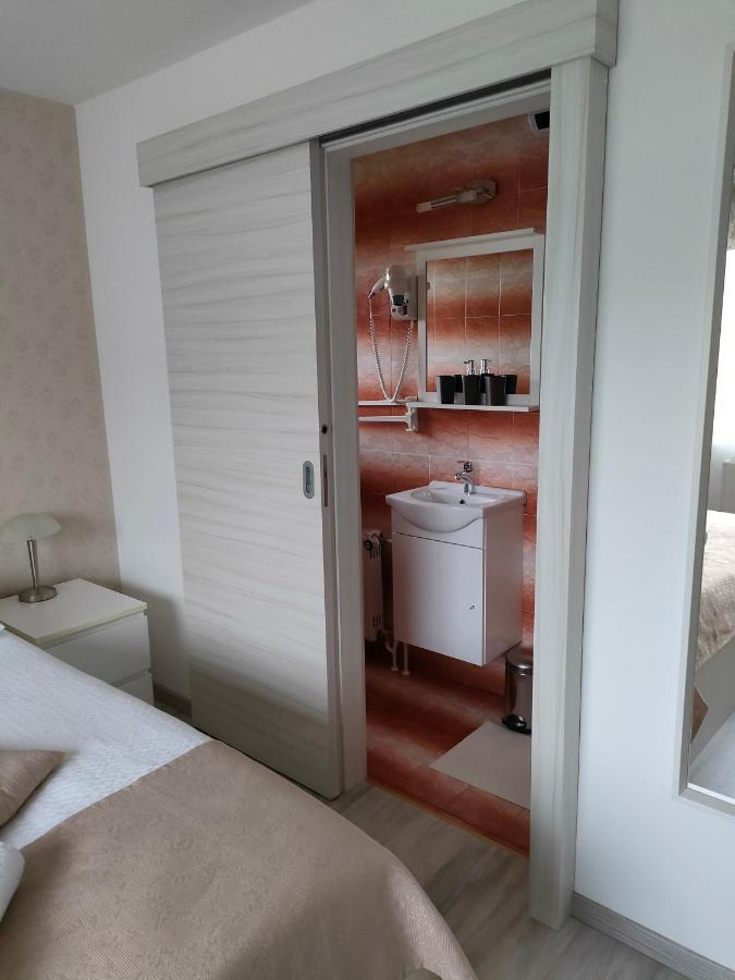 Apartments & Rooms Aleksandra Μπλεντ Εξωτερικό φωτογραφία