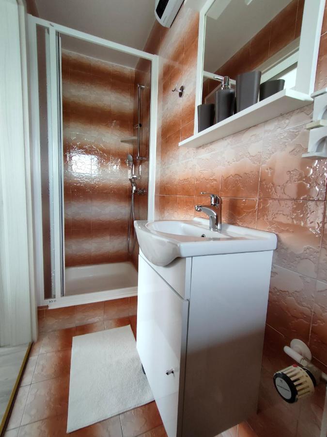 Apartments & Rooms Aleksandra Μπλεντ Εξωτερικό φωτογραφία