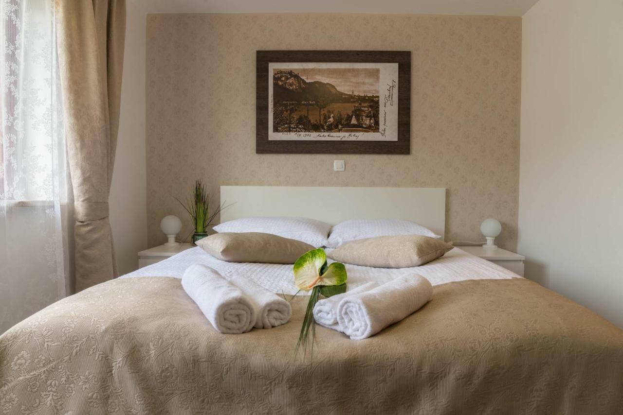 Apartments & Rooms Aleksandra Μπλεντ Εξωτερικό φωτογραφία