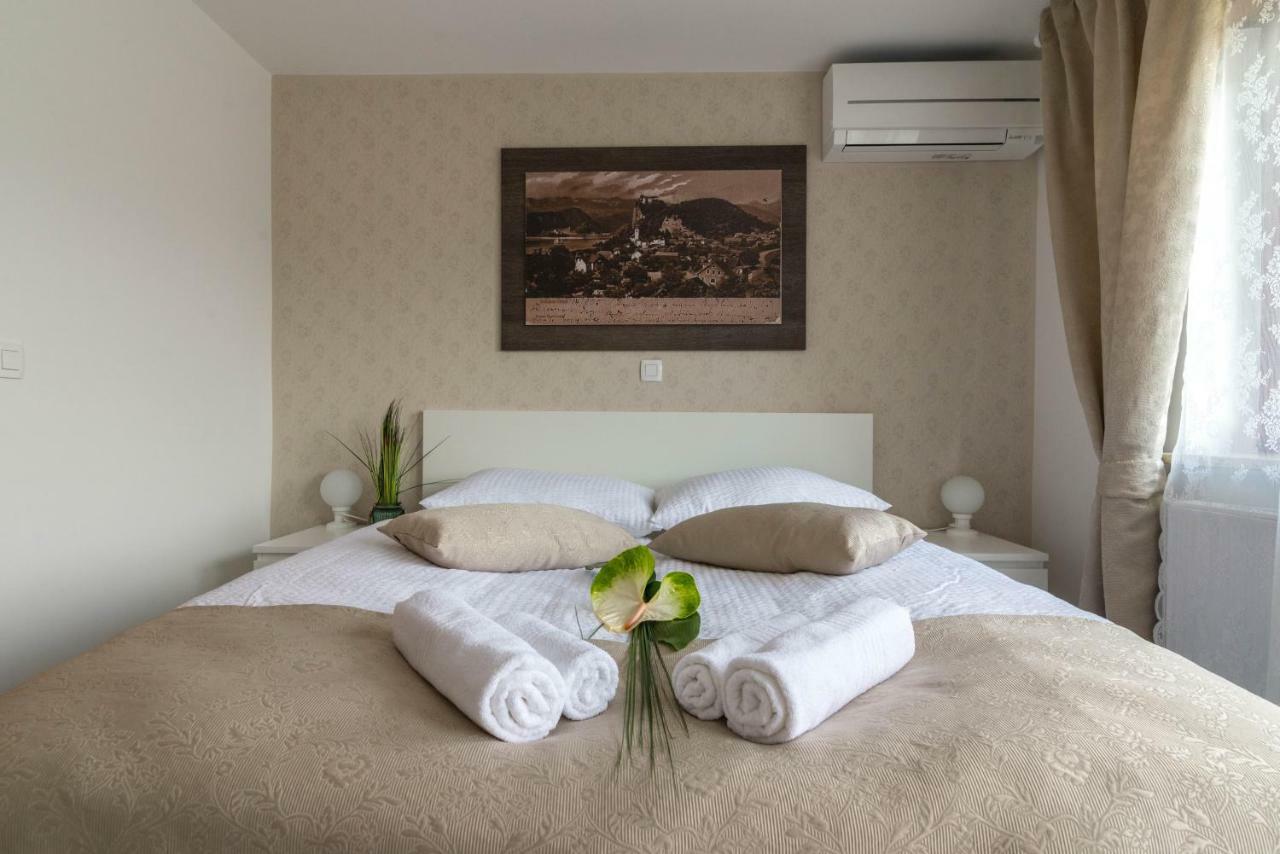 Apartments & Rooms Aleksandra Μπλεντ Εξωτερικό φωτογραφία