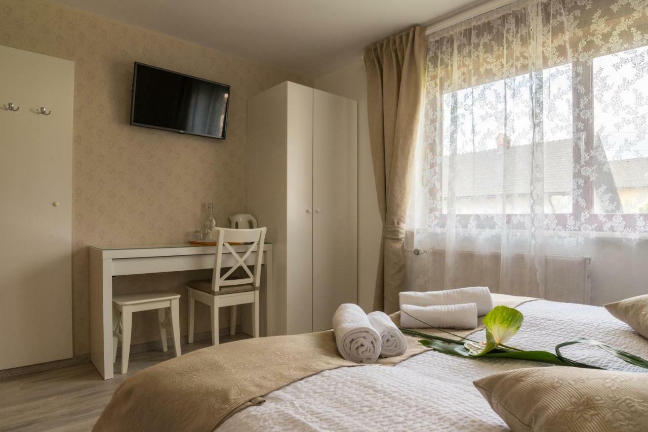 Apartments & Rooms Aleksandra Μπλεντ Εξωτερικό φωτογραφία